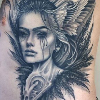 Realistic & Portrait